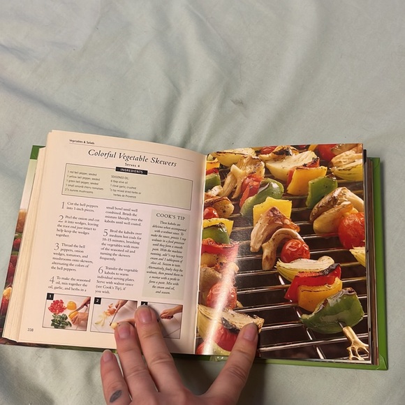 Super Cookery low fat & salads recipe book - Picture 15 of 16